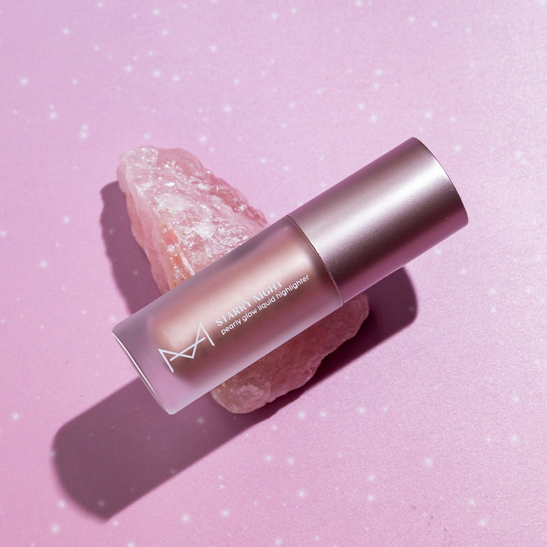 Starry Night Pearly - Glow Liquid Highlighter: Fair - To - Light Skin Tone (Meteorite) - House Of Makeup