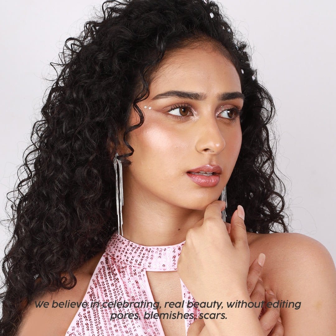 Starry Night Pearly - Glow Liquid Highlighter: Fair - To - Light Skin Tone (Meteorite) - House Of Makeup