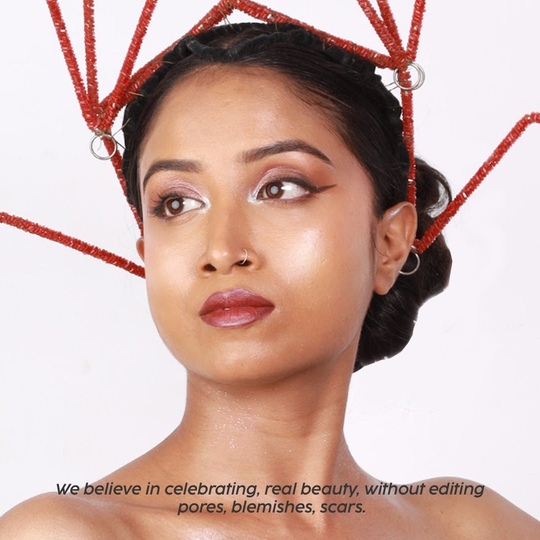 Starry Night Pearly - Glow Liquid Highlighter: Medium - To - Deep Skin Tone (Starburst) - House Of Makeup