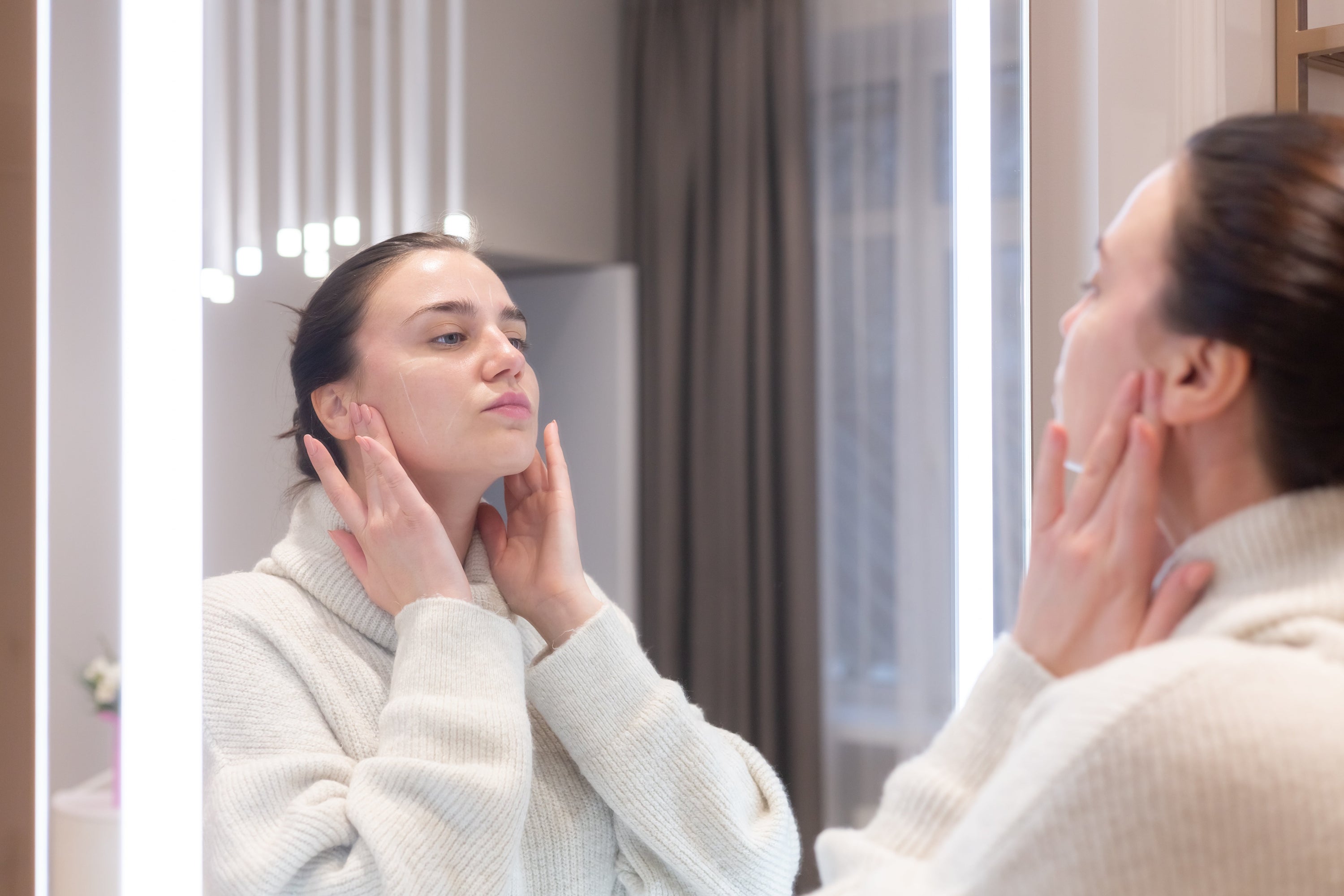 How to Get Glass Skin with Makeup: A Real Guide for Indian Skin - House Of Makeup